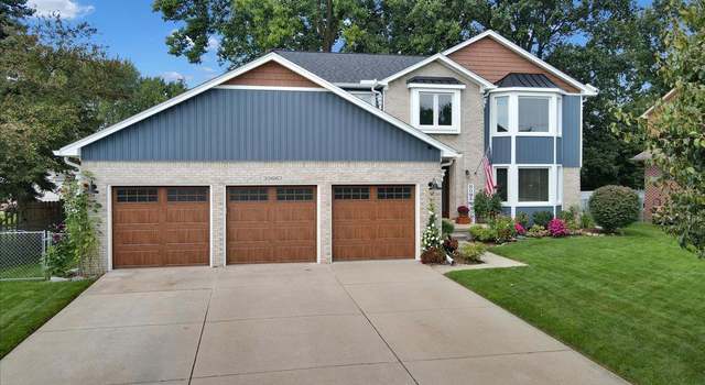 Photo of 39663 Southpointe Ave, Harrison Twp, MI 48045