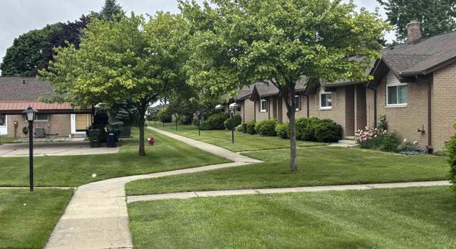 Photo of 8401 18 Mile Rd #154, Sterling Heights, MI 48313