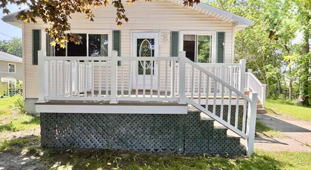 Photo of 319 Countryview Ln, Auburn, MI 48611