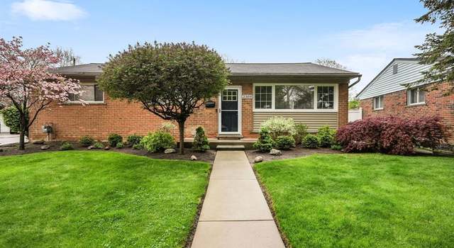 Photo of 2309 NORWOOD Ct, Trenton, MI 48183 2424
