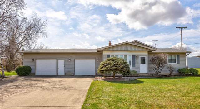 Photo of 416 Orchard St, Mayville, MI 48744