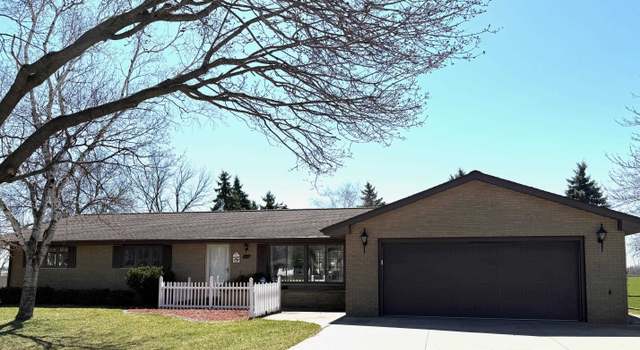 Photo of 535 W Borton Rd, Essexville, MI 48732