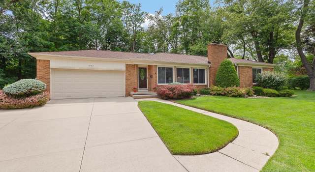 Photo of 1043 Orchard Rd, Adrian, MI 49221