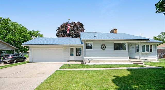 Photo of 13370 Gerald St, Gibraltar, MI 48173 9520