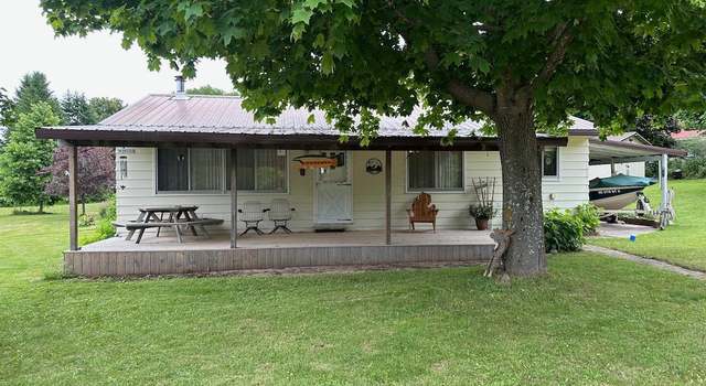 Photo of 14228 N Edward St, Grand Marais, MI 49839