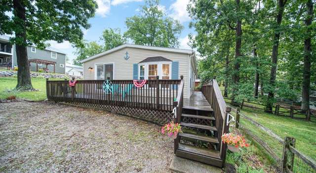 Photo of 5390 Parkwood Ct, Manitou Beach, MI 49253
