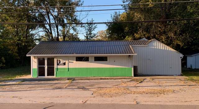 Photo of 14011 Laplaisance Rd, Monroe, MI 48161