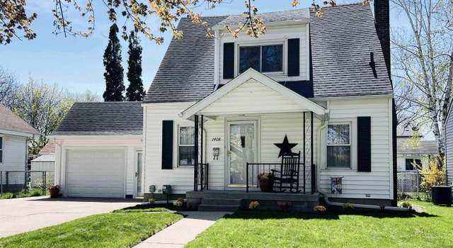 Photo of 1408 Mercer St, Essexville, MI 48732