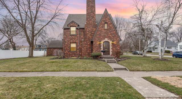 Photo of 107 N Alp St, Bay City, MI 48706-4201
