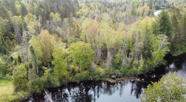 Photo of 3515 Bent Birch Rd, Republic, MI 49879