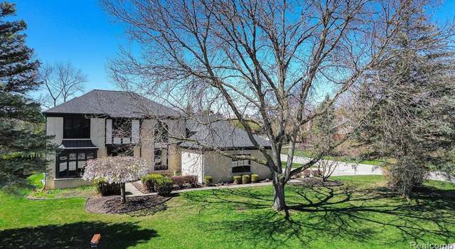 Photo of 3331 Salem Ct, Rochester Hills, MI 48306 3054