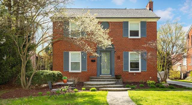 Photo of 26093 HUMBER St, Huntington Woods, MI 48070 1220