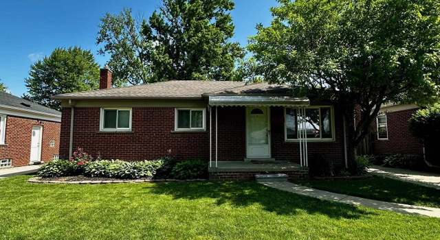 Photo of 20701 Elizabeth St, Saint Clair Shores, MI 48080