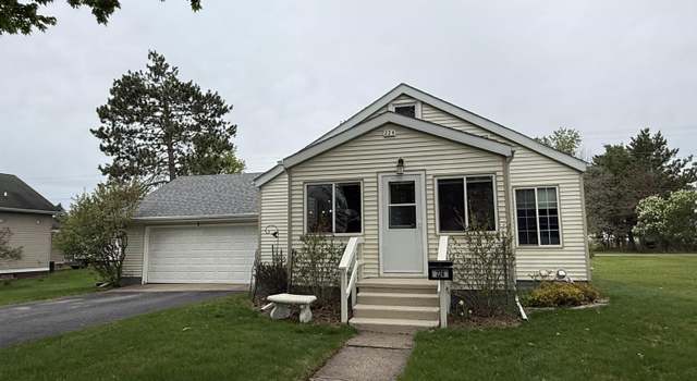 Photo of 224 Hooper St, Kingsford, MI 49801