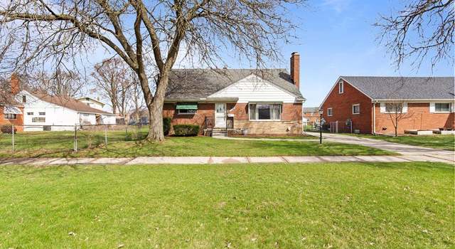 Photo of 22507 E 8 Mile Rd, Saint Clair Shores, MI 48080 2433