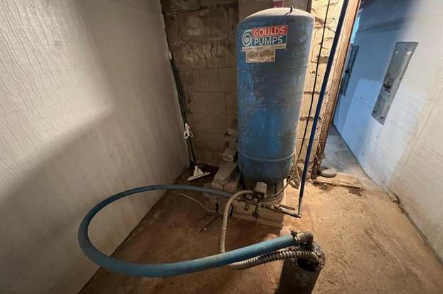 1354 Mooreville Milan Mi 48160 9568 Mls 60045101 Redfin 1354 Mooreville Milan Mi 48160 9568, How To Insulate Hot Water Pipes In Basement Philippines