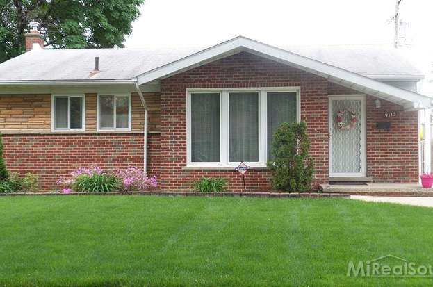 9045 Riverdale Redford Mi 48239 1122 Mls 40130409 Listing Information Real Living Kee Realty Real Living Real Estate