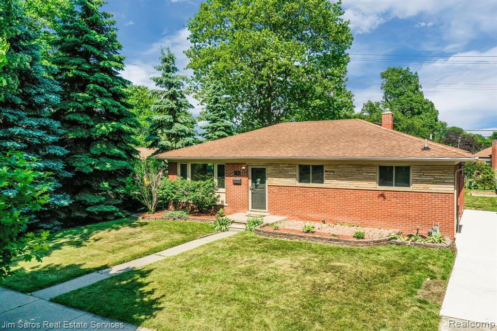 1701 Grange Rd, Trenton, MI 48183 MLS 2200045008 Redfin