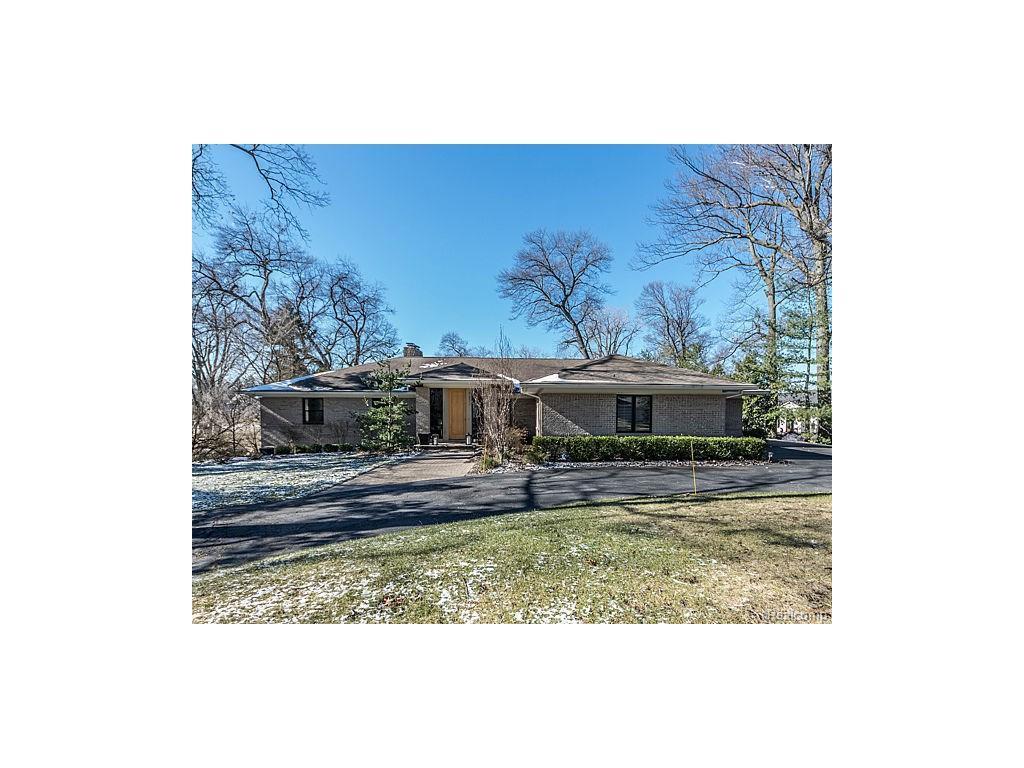 3238 Erie Dr, Orchard Lake Village, MI 48324 MLS 217013093 Redfin