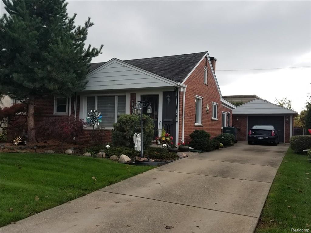 25105 Riverdale St Dearborn Mi 48124 Mls 217099144 Redfin