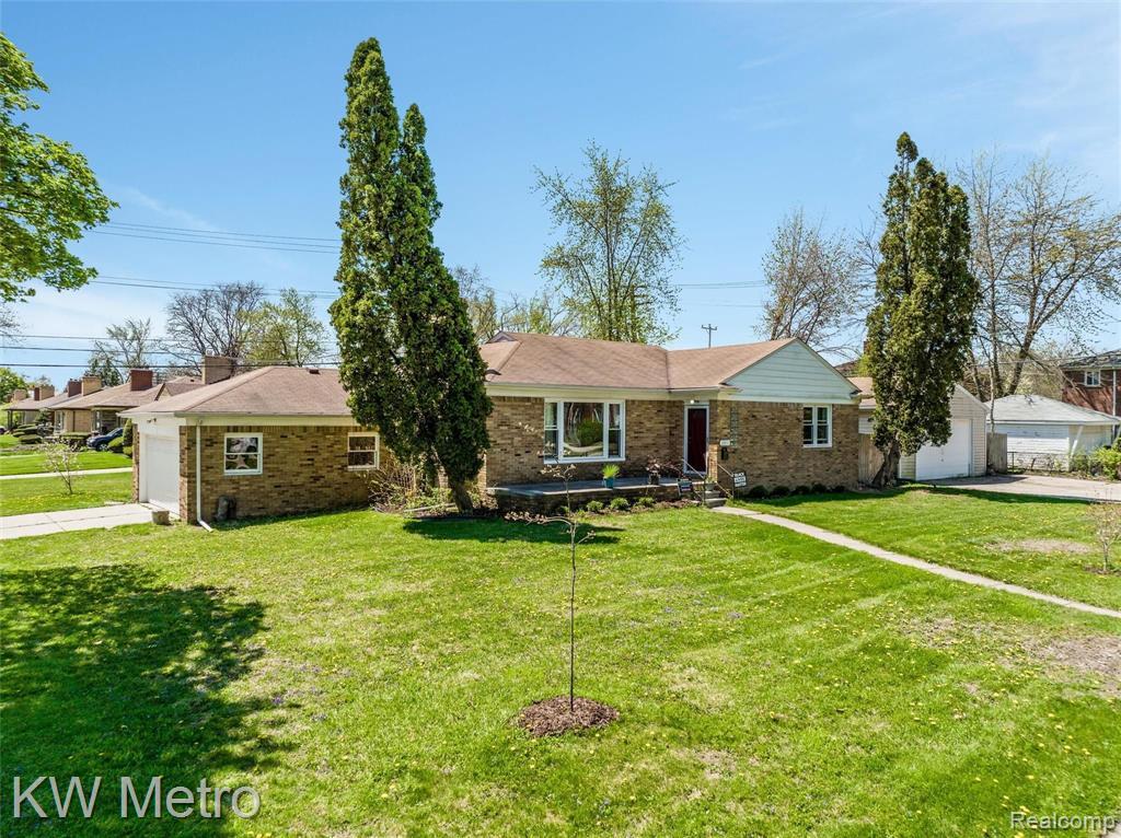 13511 Highland Park Blvd
