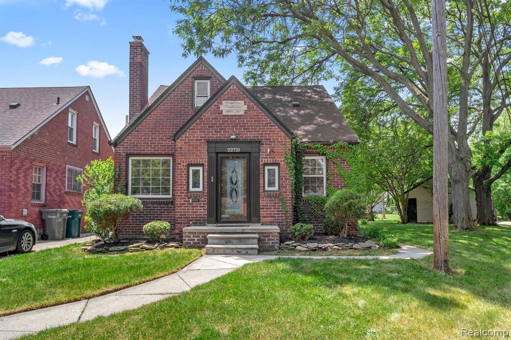 22721 Gregory St, Dearborn, MI 48124 MLS 20230044321 Redfin
