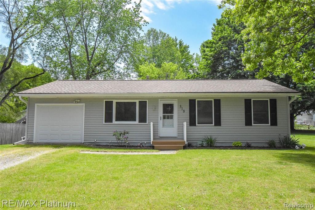 318 Beachway St, Northfield Twp, MI 48189 | MLS# 2210040324 | Redfin