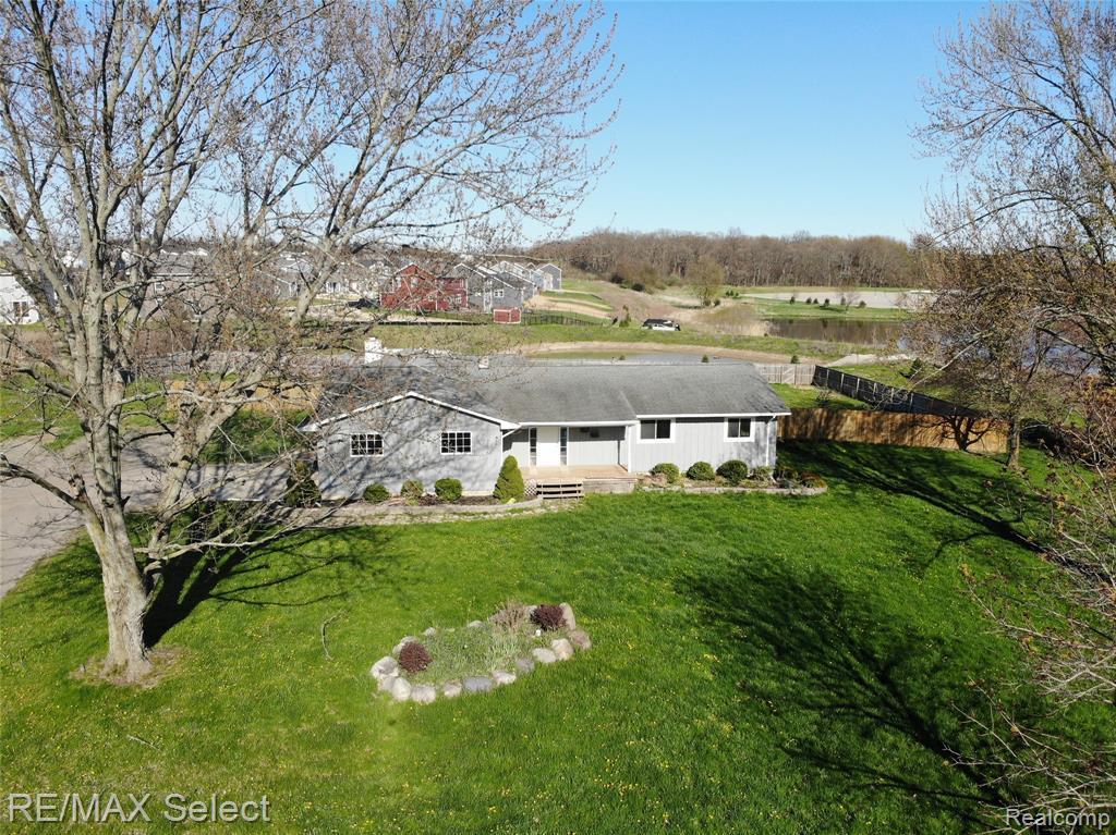 3080 Oak Grove Rd, Howell Twp, MI 48855 | MLS# 2200030399 | Redfin