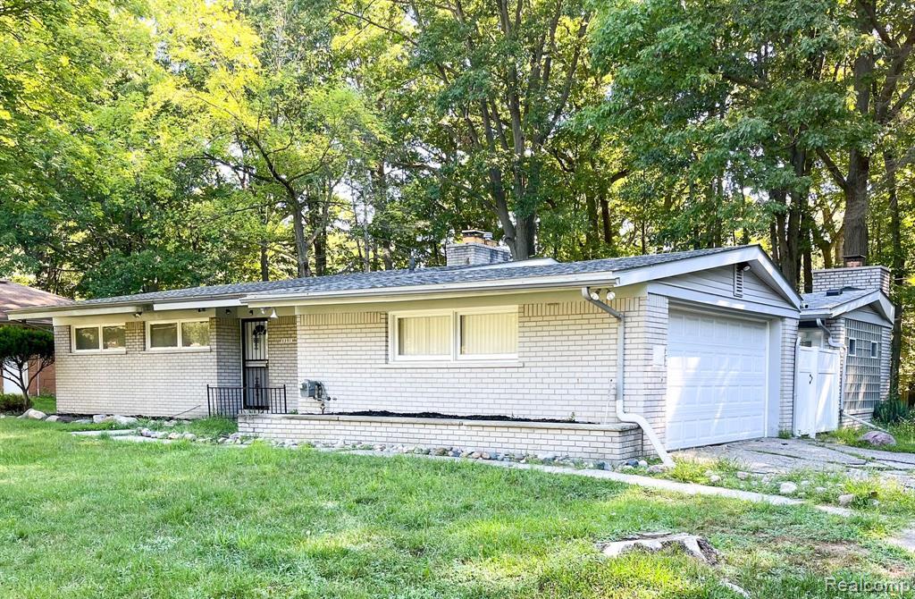 23238 Ranch Hill Dr E, Southfield, MI 48033 MLS 20221043440 Redfin