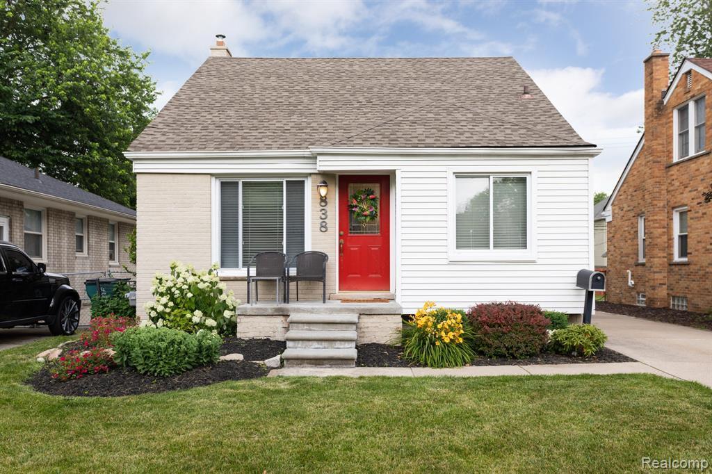 838 W 11 Mile Rd, Berkley, MI 48072 MLS 219064467 Redfin