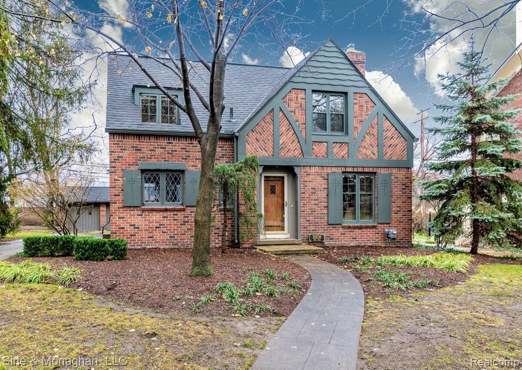 26836 York Rd, Huntington Woods, MI 48070 MLS 219119472 Redfin