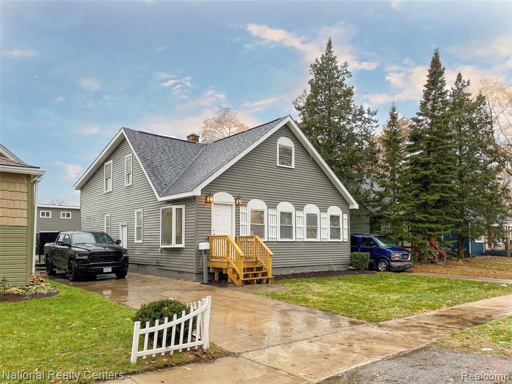 2933 Horton St, Ferndale, MI 48220 MLS 2200004666 Redfin