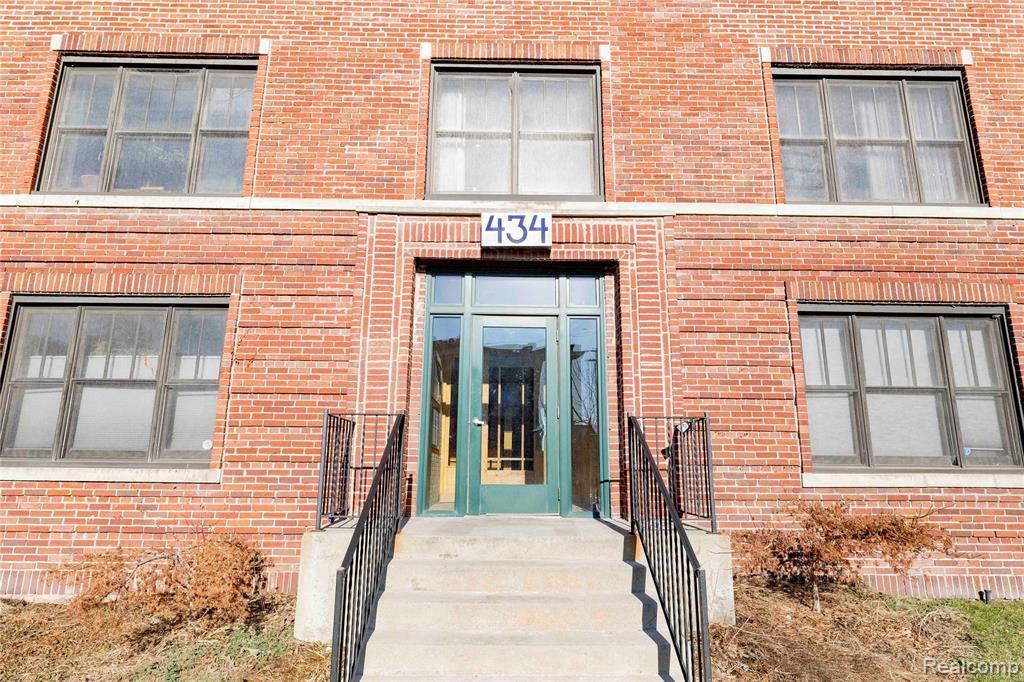 434 W Alexandrine St #206, Detroit, MI 48201 | MLS# 2200101688 | Redfin