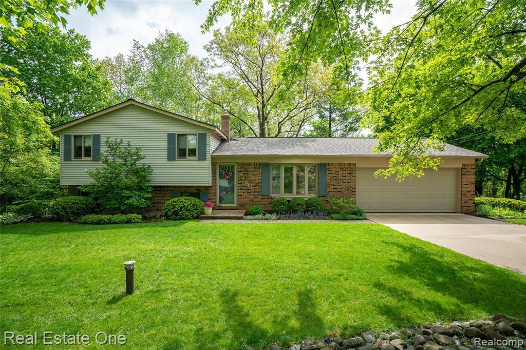 1500 Iroquois Way Lower Gwynedd Township, PA 19002 1500 Iroquois Way Lower Gwynedd Township, PA 19002