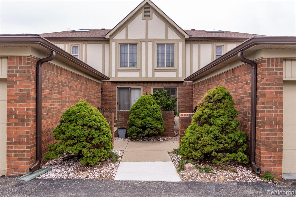 49326-marquette-shelby-twp-mi-48315-mls-20230035722-redfin