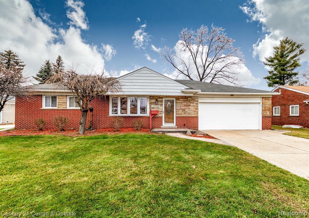 25456 W Warren St, Dearborn Heights, MI 48127 MLS 2200012730 Redfin