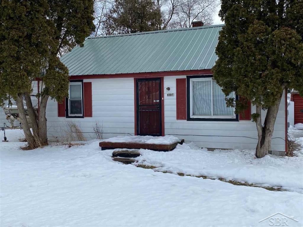 3024 Walters Dr, SAGINAW, MI 48601 | MLS# 61050035789 | Redfin