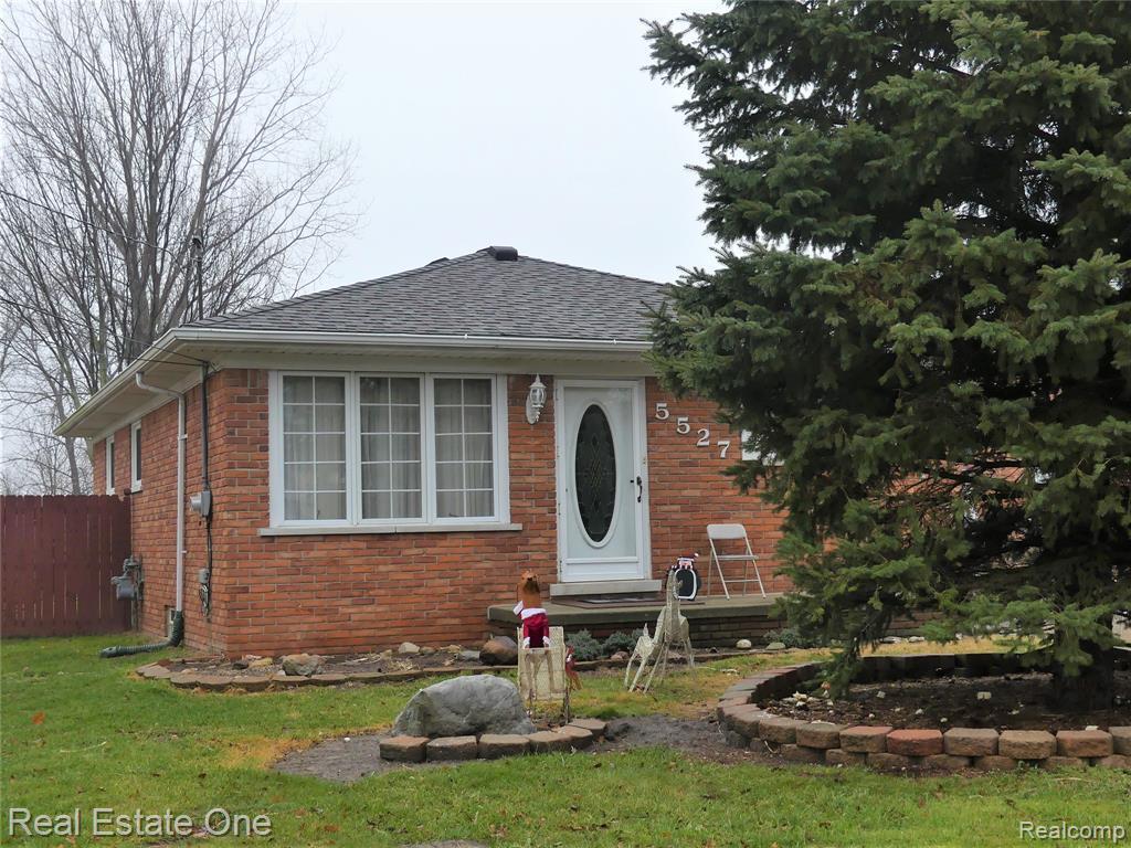 5527 Wilson St, Trenton, MI 48183 MLS 219124837 Redfin
