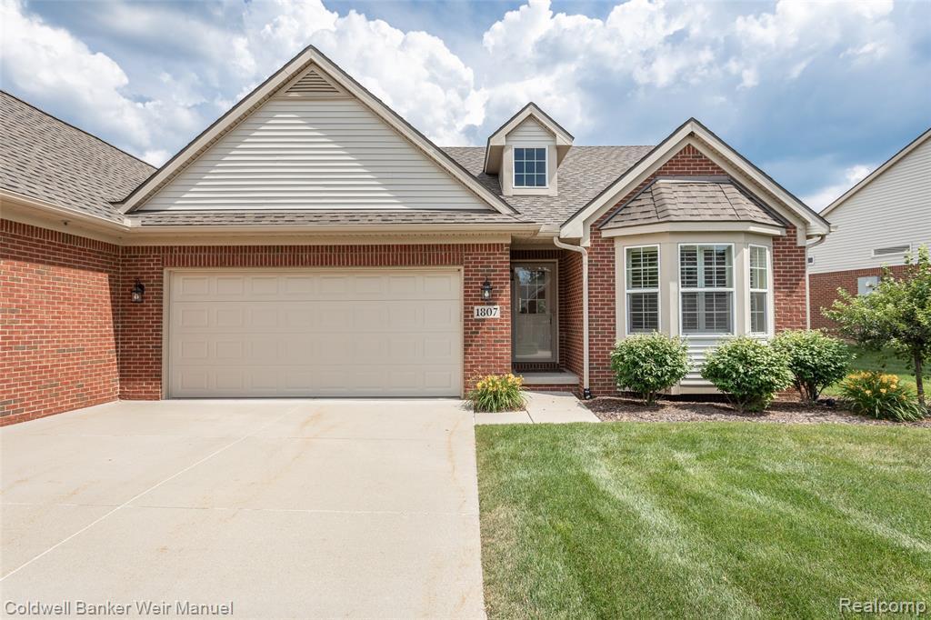 1807 Genoa Cir, Genoa Twp, MI 48843 MLS 2200052968 Redfin