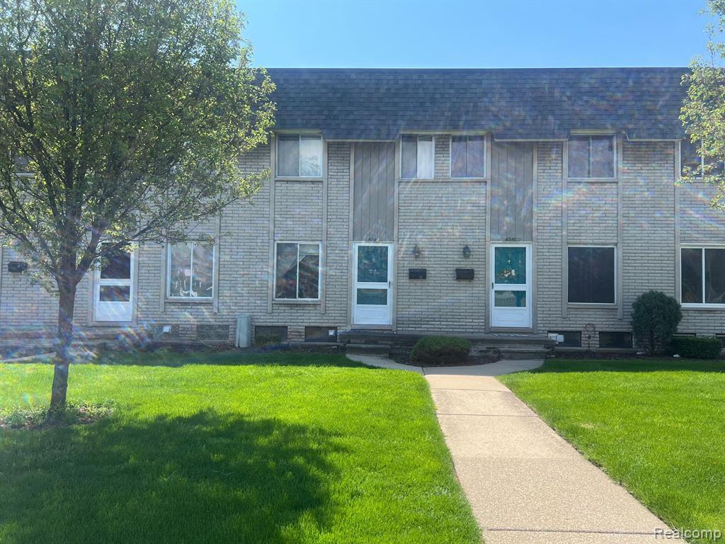 The Macomb Group Headquarters 15 Mile Road Sterling Heights Mi 4282 15 Mile Rd, Sterling Heights, MI 48310 | MLS# 20240029975 | Redfin