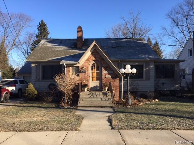 902 W Silver Lake Rd Fenton Mi 48430 Mls 219003976 Redfin