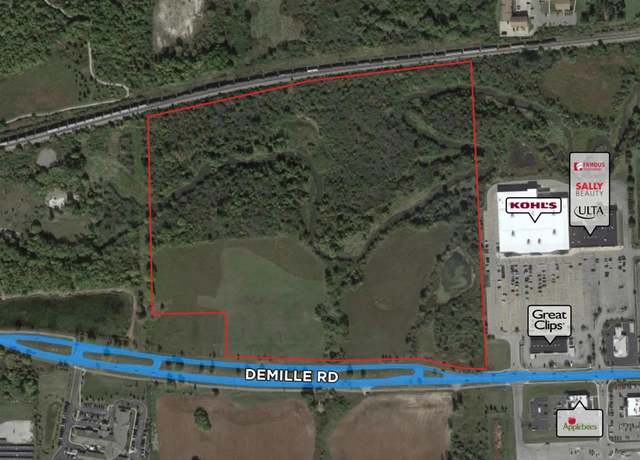 Property at 2112 Demille Blvd, Lapeer, MI 48446