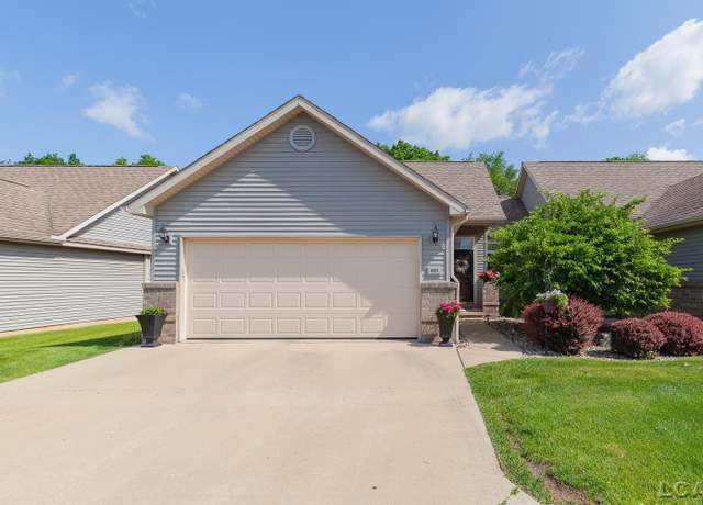 Property at 681 Ridge Ln, Tecumseh, MI 49286, 2 beds, 2 baths