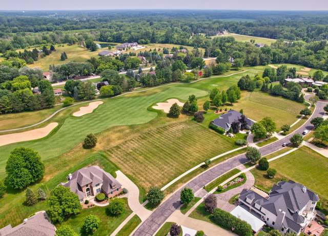Property at 22 E Grove Ct, Freeland, MI 48623