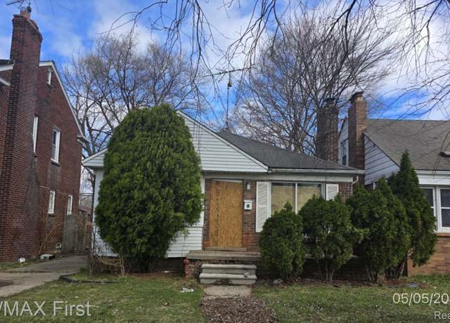 Property at 15709 Carlisle St, Detroit, MI 48205, 3 beds, 1 bath