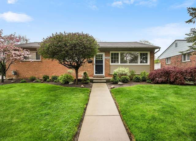 Property at 2309 Norwood Ct, Trenton, MI 48183, 3 beds, 2 baths