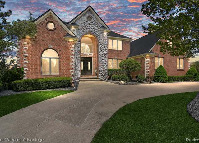 Property at 23790 Point O Woods Ct, South Lyon, MI 48178, 6 beds, 5 baths