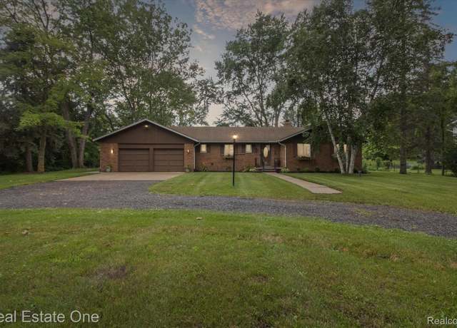 Property at 3920 Childs Lake Rd, Milford, MI 48381, 3 beds, 2 baths