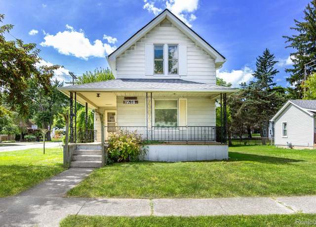 Property at 714 S 8th St, St Clair Township, MI 48079, 3 beds, 1 bath