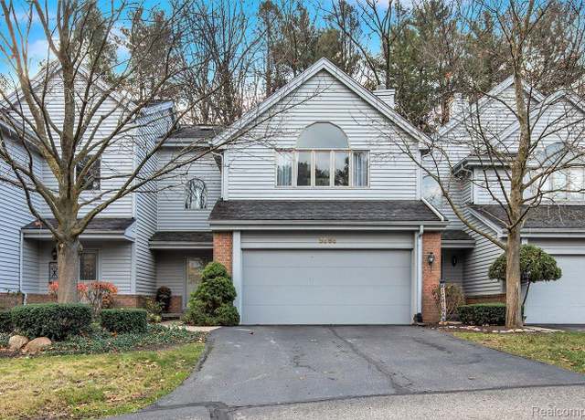 Property at 6565 Ridgeview Dr, Clarkston, MI 48346, 2 beds, 2.5 baths